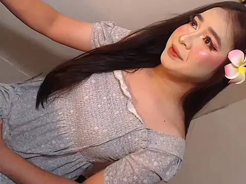 camelastarsairo online show from April 9, 2026, 9:10 pm