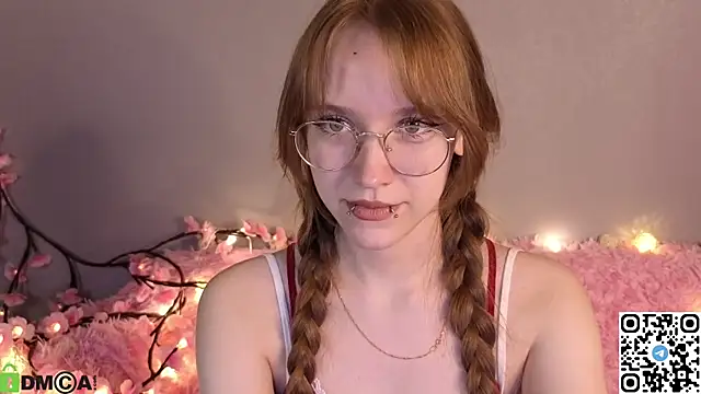 EmmaPratt online show from January 12, 2026, 8:32 am