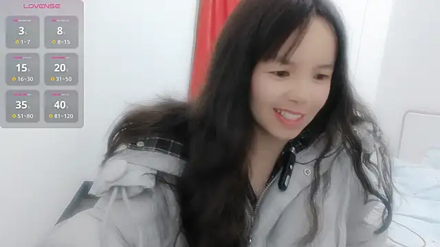 summerxiaojiejie online show from February 26, 2026, 2:11 am