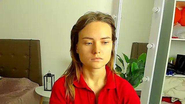 Snapshot of Jessy_lil chatting on December 23, 2025, 6:23 am Jessy lil online show from December 23, 2025, 6:23 am