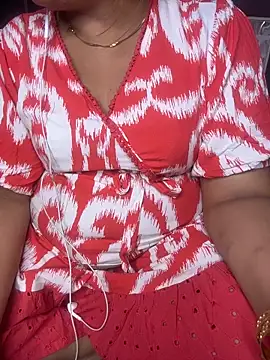 butterflyslay online show from February 17, 2026, 4:59 pm