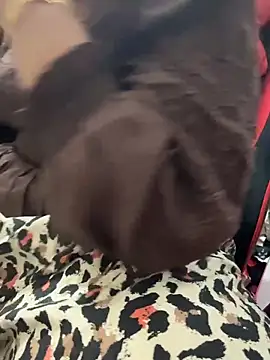 butterflyslay online show from March 23, 2026, 1:55 pm