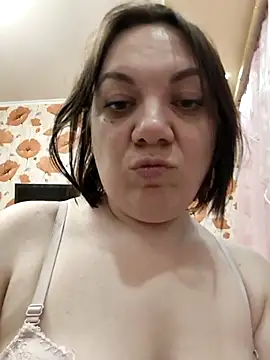 LimonLoveqw online show from February 20, 2026, 6:32 pm