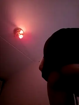 Olivassl22 online show from March 22, 2026, 9:16 pm