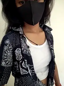 Snapshot of jaanvi-Rani chatting on June 22, 2026, 2:06 am jaanvi-Rani online show from June 22, 2026, 2:06 am