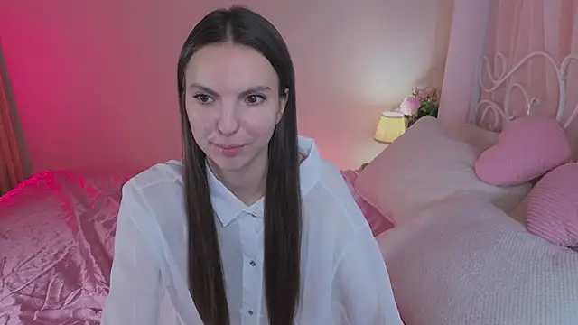 Snapshot of AliceLidell chatting on February 13, 2026, 5:29 am AliceLidell online show from February 13, 2026, 5:29 am