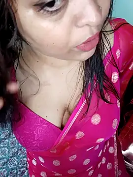 Snapshot of peu8 chatting on February 1, 2026, 7:50 am peu8 online show from February 1, 2026, 7:50 am