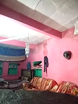 Snapshot of Aaisha_01 chatting on December 19, 2025, 5:00 am Aaisha 01 online show from December 19, 2025, 5:00 am