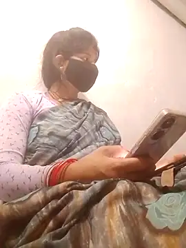 Snapshot of Aaisha_01 chatting on March 6, 2026, 3:51 pm Aaisha 01 online show from March 6, 2026, 3:51 pm