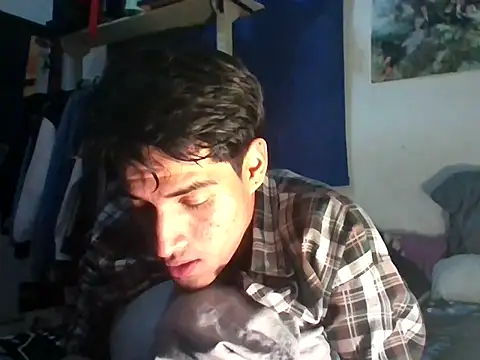 isalexhot online show from April 26, 2026, 5:05 am