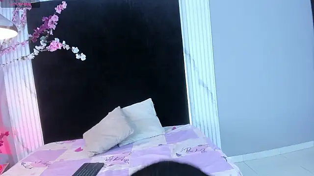 bella moonlight cr online show from February 23, 2026, 4:03 am