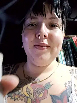 Snapshot of Divine_Pouvoir chatting on January 11, 2026, 11:39 am Divine Pouvoir online show from January 11, 2026, 11:39 am