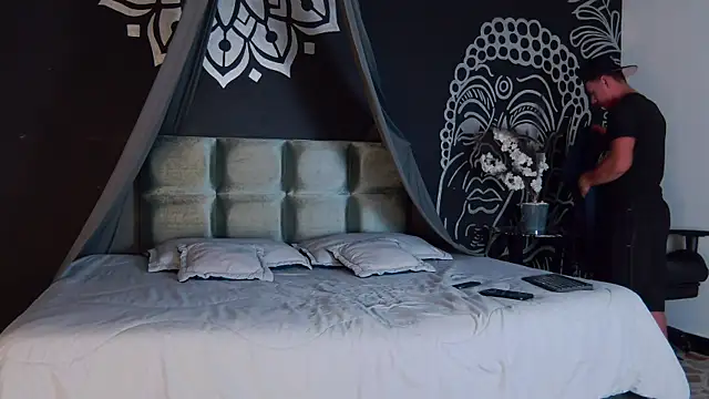 MagnusKnight  online show from January 13, 2026, 1:48 pm