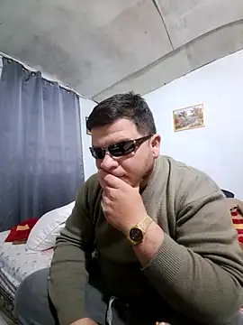 Snapshot of Anthony_Du chatting on July 6, 2026, 6:10 pm Anthony Du online show from July 6, 2026, 6:10 pm