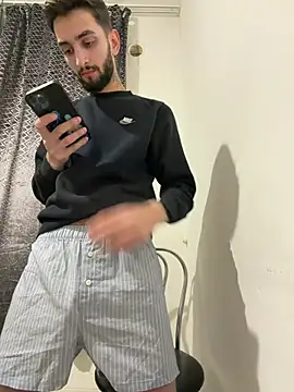 Juliann69Ramiro online show from January 11, 2026, 7:21 pm