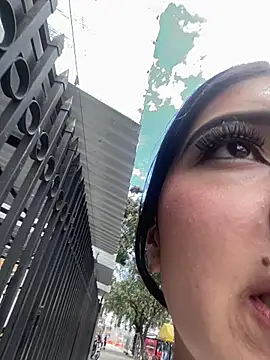 MiaFox 03 online show from April 7, 2026, 3:47 pm