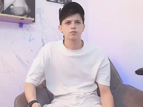 Snapshot of sebastamayo_ chatting on March 3, 2026, 7:59 am sebastamayo online show from March 3, 2026, 7:59 am