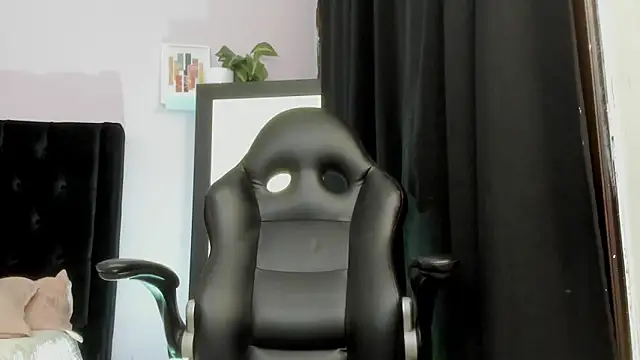 Snapshot of sebastamayo_ chatting on January 13, 2026, 7:45 am sebastamayo online show from January 13, 2026, 7:45 am