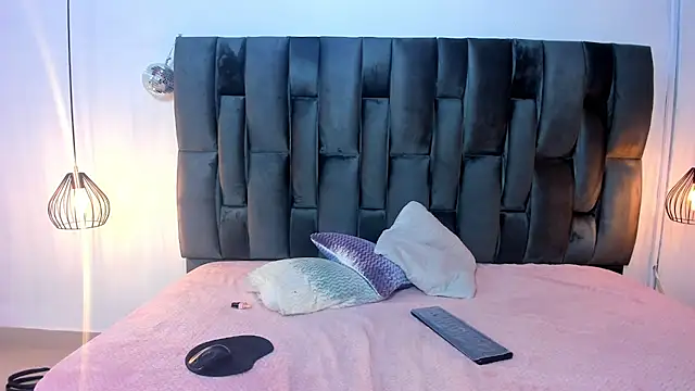 Snapshot of zai_baker chatting on December 16, 2025, 1:26 pm zai baker online show from December 16, 2025, 1:26 pm