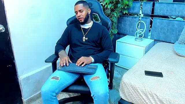 jay jhonson01 online show from February 20, 2026, 4:09 am