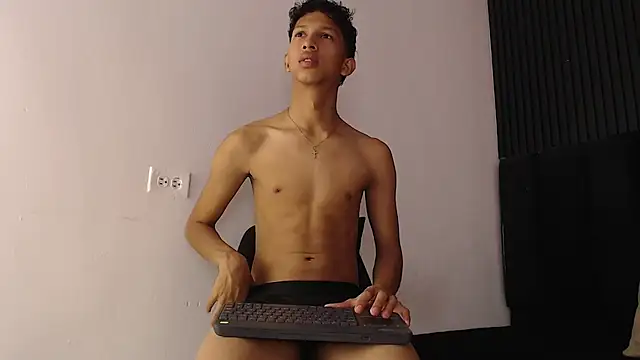 SmoothAlpha  online show from February 13, 2026, 2:50 pm