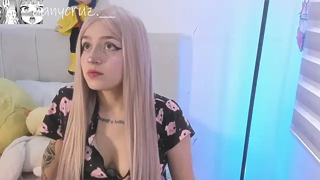  Chloe gardner online show from May 18, 2026, 10:03 pm