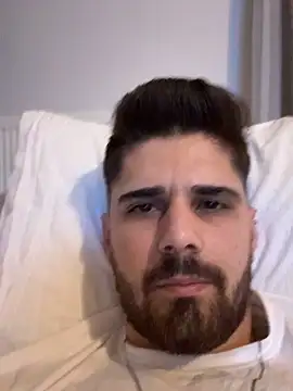 berke3424 online show from February 1, 2026, 1:04 am