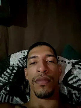 Snapshot of rocchw chatting on December 14, 2025, 2:00 pm rocchw online show from December 14, 2025, 2:00 pm