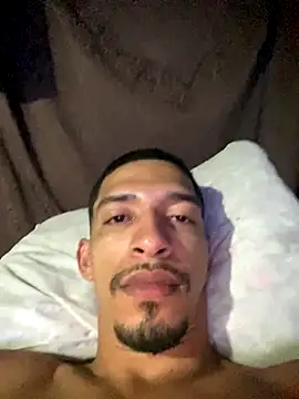 Snapshot of rocchw chatting on January 8, 2026, 3:12 am rocchw online show from January 8, 2026, 3:12 am