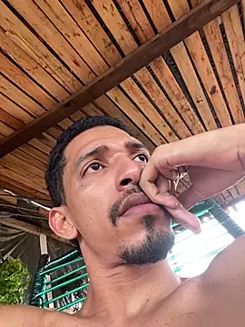 Snapshot of rocchw chatting on April 6, 2026, 2:29 pm rocchw online show from April 6, 2026, 2:29 pm