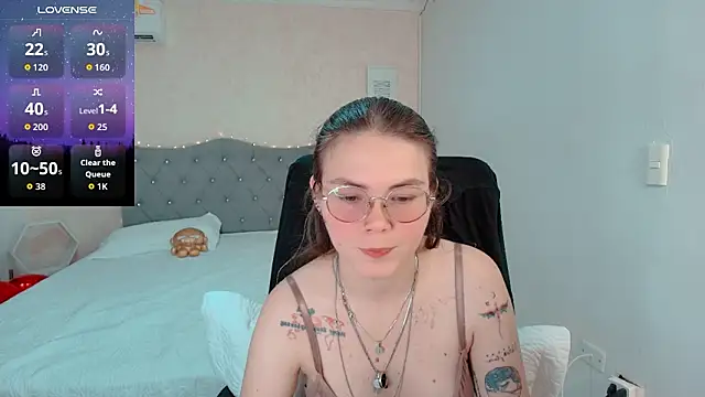 Snapshot of lexalove_doll chatting on February 23, 2026, 4:47 am lexalove doll online show from February 23, 2026, 4:47 am