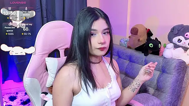 bonnieTaylor1 online show from April 9, 2026, 4:36 am