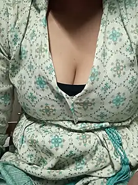 teena-11 online show from January 15, 2026, 5:55 am