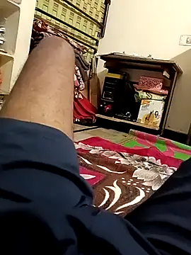 Snapshot of loki-king-143 chatting on March 29, 2026, 1:35 pm loki-king-143 online show from March 29, 2026, 1:35 pm