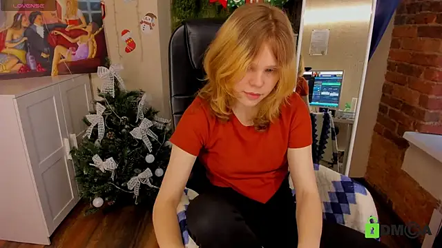 Snapshot of Soft_Flame chatting on January 16, 2026, 10:52 am Soft Flame online show from January 16, 2026, 10:52 am