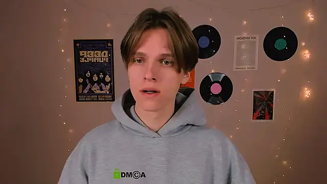 jax telys online show from December 17, 2025, 9:36 am