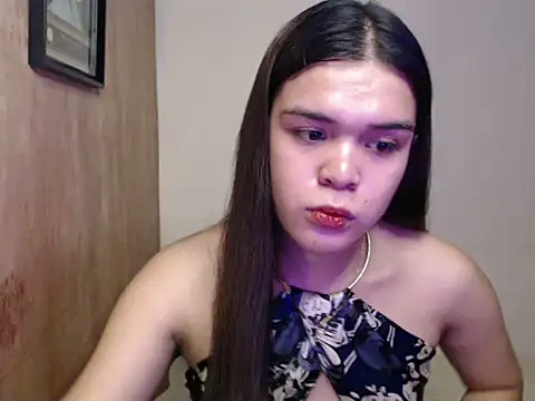 Snapshot of stripyapril chatting on June 30, 2026, 7:03 pm stripyapril online show from June 30, 2026, 7:03 pm