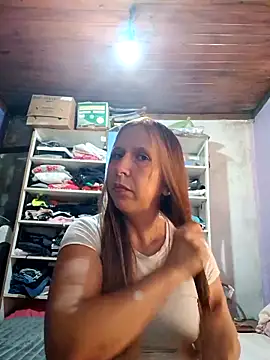 cari75 online show from March 26, 2026, 4:22 am