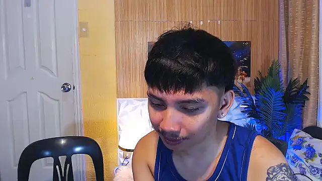 Snapshot of dylan_hardfucker chatting on December 21, 2025, 9:26 pm dylan hardfucker online show from December 21, 2025, 9:26 pm