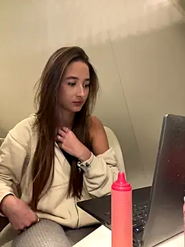 Snapshot of SweetNovaa chatting on December 14, 2025, 11:54 pm SweetNovaa online show from December 14, 2025, 11:54 pm