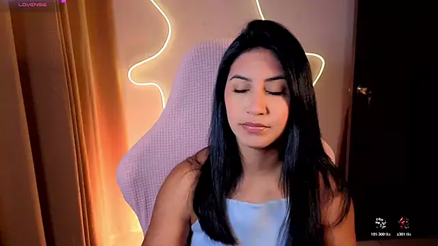 Snapshot of chloebum_ chatting on December 16, 2025, 11:03 am chloebum online show from December 16, 2025, 11:03 am