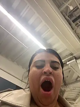 Curvybabesxxo online show from February 16, 2026, 7:12 pm