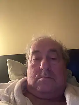 Snapshot of csikar chatting on February 16, 2026, 5:39 am csikar online show from February 16, 2026, 5:39 am