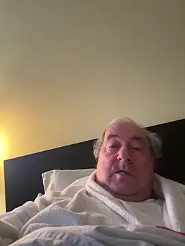 Snapshot of csikar chatting on February 24, 2026, 6:03 am csikar online show from February 24, 2026, 6:03 am