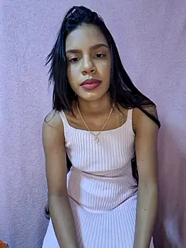 Snapshot of meenina_veneno chatting on December 15, 2025, 4:02 pm meenina veneno online show from December 15, 2025, 4:02 pm