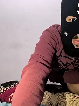 twinkarabboy online show from February 10, 2026, 11:04 pm