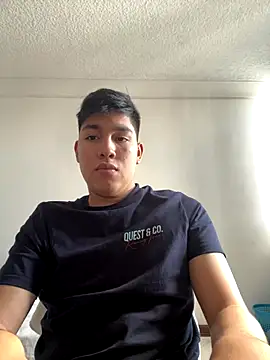 Rogerdn online show from December 15, 2025, 6:47 pm