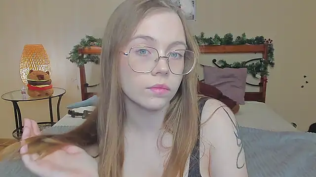 Snapshot of miya_soft chatting on January 12, 2026, 1:56 am miya soft online show from January 12, 2026, 1:56 am