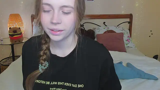 miya soft online show from April 10, 2026, 1:23 am