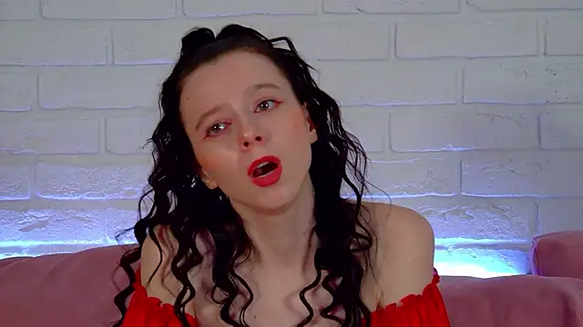 ArinaKubrick online show from April 11, 2026, 4:21 pm